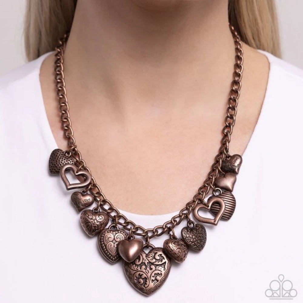 🤎🤎🤎 “HEART HANGOUT” COPPER NECKLACE WITH FREE EARRINGS ~ PAPARAZZI❗️🤎🤎🤎 - Picture 2 of 6